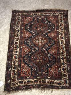 Shiraz Persian Rug Antique