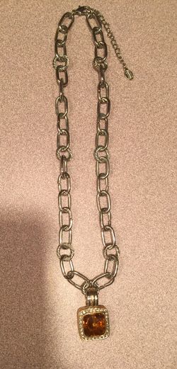 Like NEW Bijoux Terner Heavy Silver Tone Chain Necklace with Blingy Yellow Stone with Rhinestones Charm