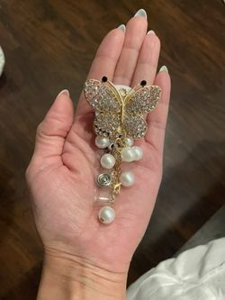 Butterfly badge 
