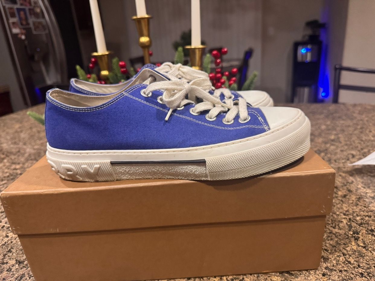 BURBERRY CONVERSE BLUE SIZE 43