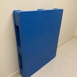 FREE - Heavy Duty Pallet/Skid