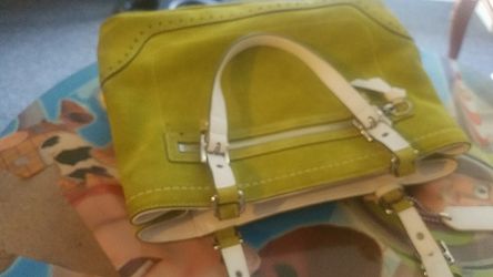 Purse used coach excellent condition