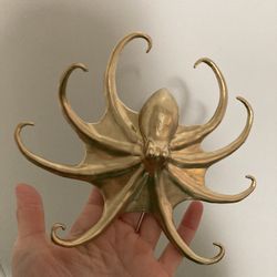 Decorative gold craft octopus 