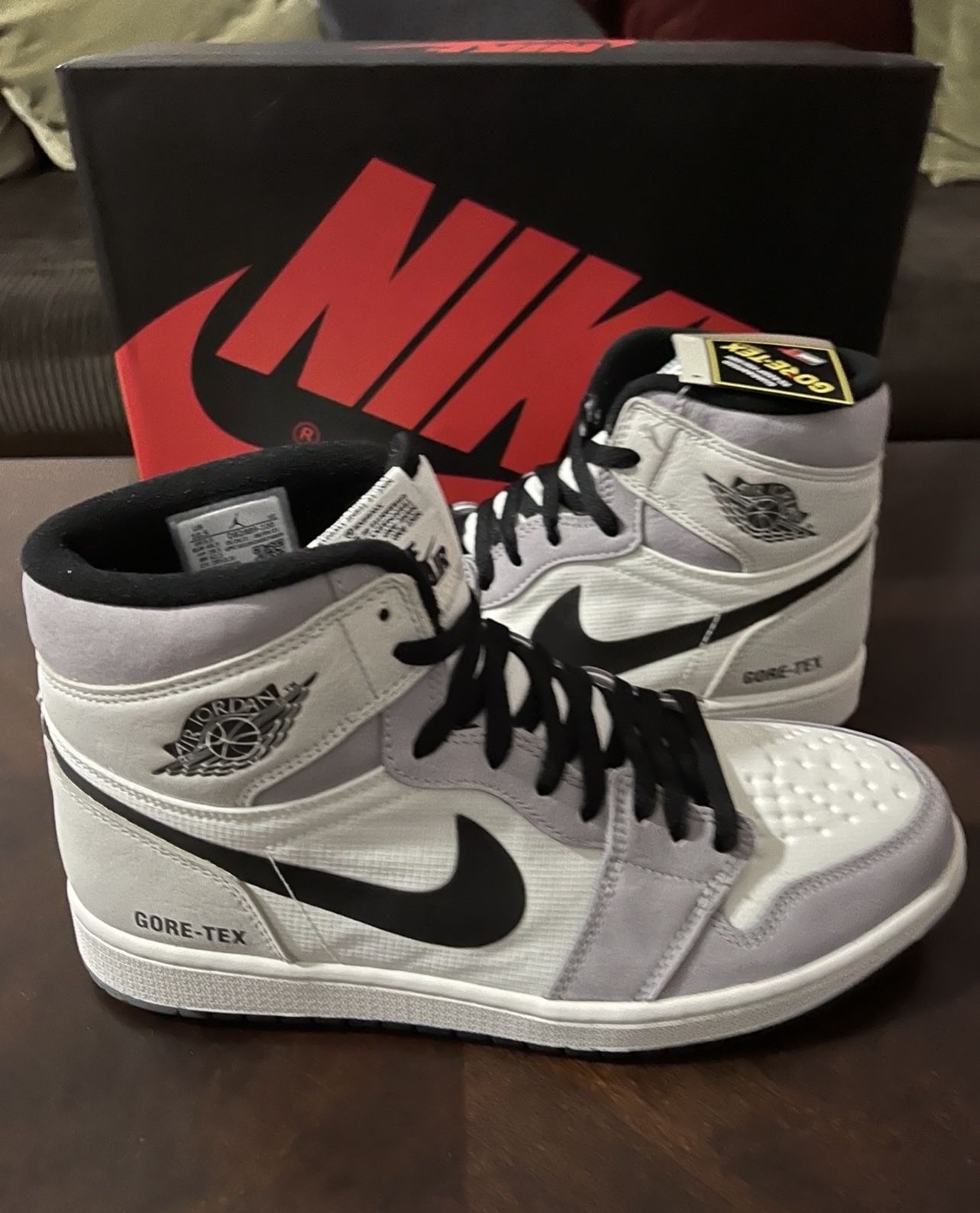 AIR JORDAN 1 ELEMENT "Gore-Tex - Sail" Size: 10.5 Brand New