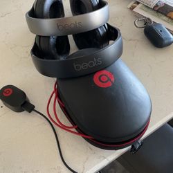 Studio BEATS Wireless Headphones. 