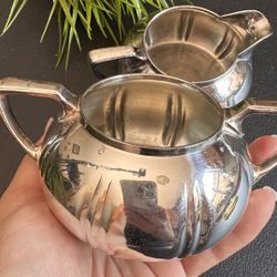 Silver plated Creamer and Sugar Bowl Set