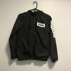Like New  Junior’s  Puma Black  Windbreaker  Size M
