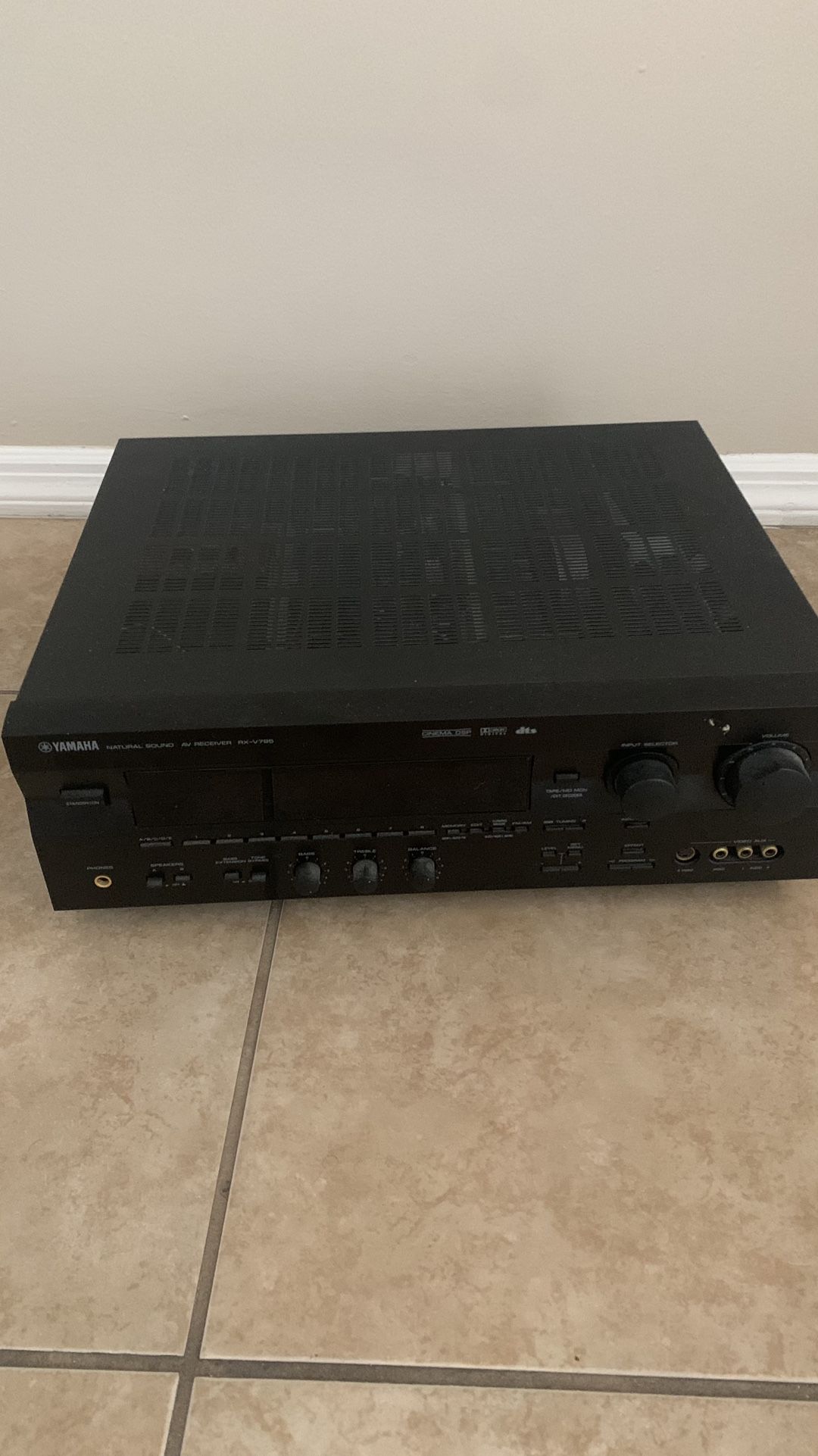 Yamaha receiver RX-V795