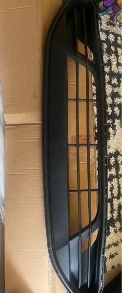 2010-2012 Ford Taurus - Front Bumper Lower Grille
