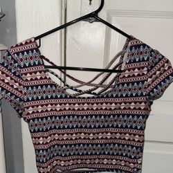 Women’s Crop Top Size M