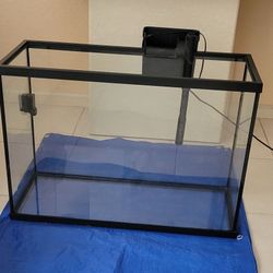 29 GALLON AQUARIUM TANK...Including...TOP COVER WITH LIGHTS