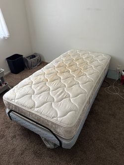 FREE TWIN BED MUST GO!!!