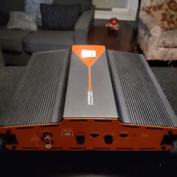 Amplifier 2 Channels  And Speaker 1200 