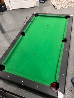 Harvard Pool/billards and air hockey table 6 foot long
