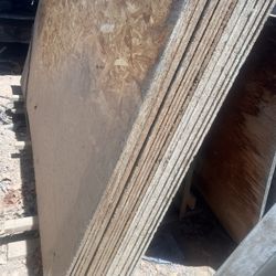 Roof Sheeting wafer board 20 sheets 10 are half inch and 10 or 7/16 thick