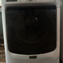 Maytag maxima Front Load Washer And Dryer