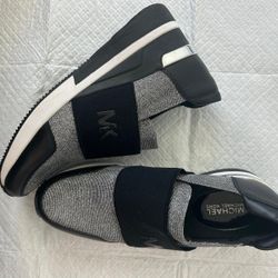 Michael Kors Félix Trainer Sneakers. Size 9.