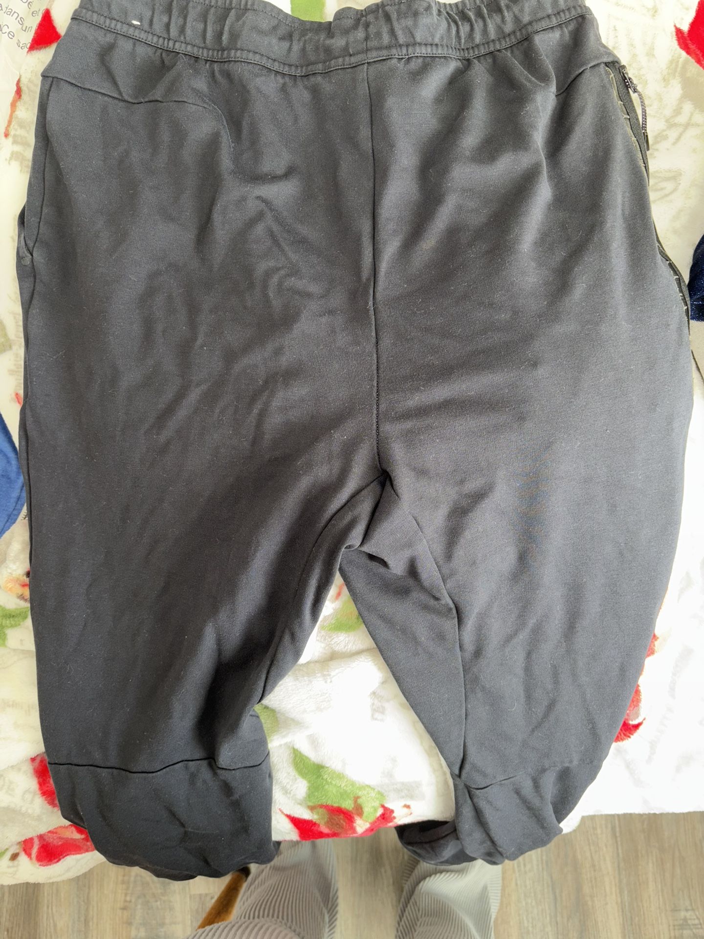 Black Nike, Sweat Pants