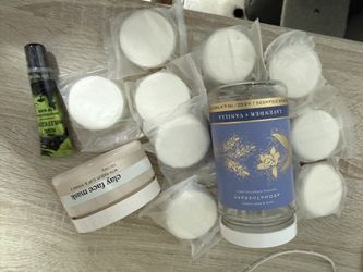 New bath body works shower steamers 9 tablets total / gloss / facial clay mask value 45