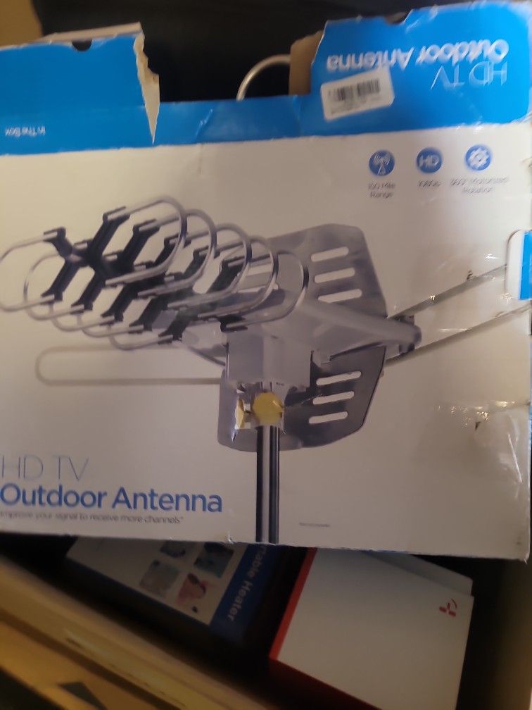 PBD Outdoor Digital Amplified HDTV Antenna, 150 Mile Motorized 360 Degree Rotation, Wireless Remote Control, 59FT RG6 Coax Cable, Coaxial Grounding Bl