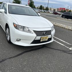2013 Lexus ES 350  - Single Owner - Car For Sale