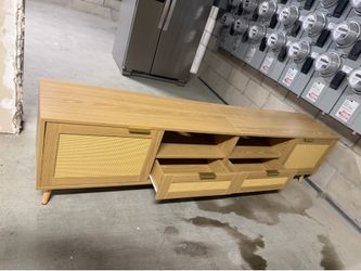 Tv console