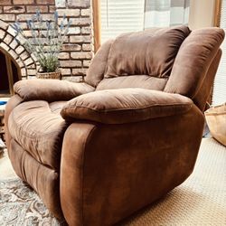 Reclining Chair With Footrest