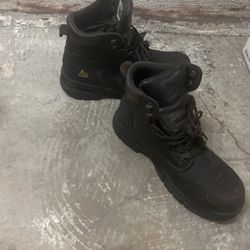 steel toed work boots