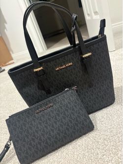 Micheal Kors Small Tote in Black