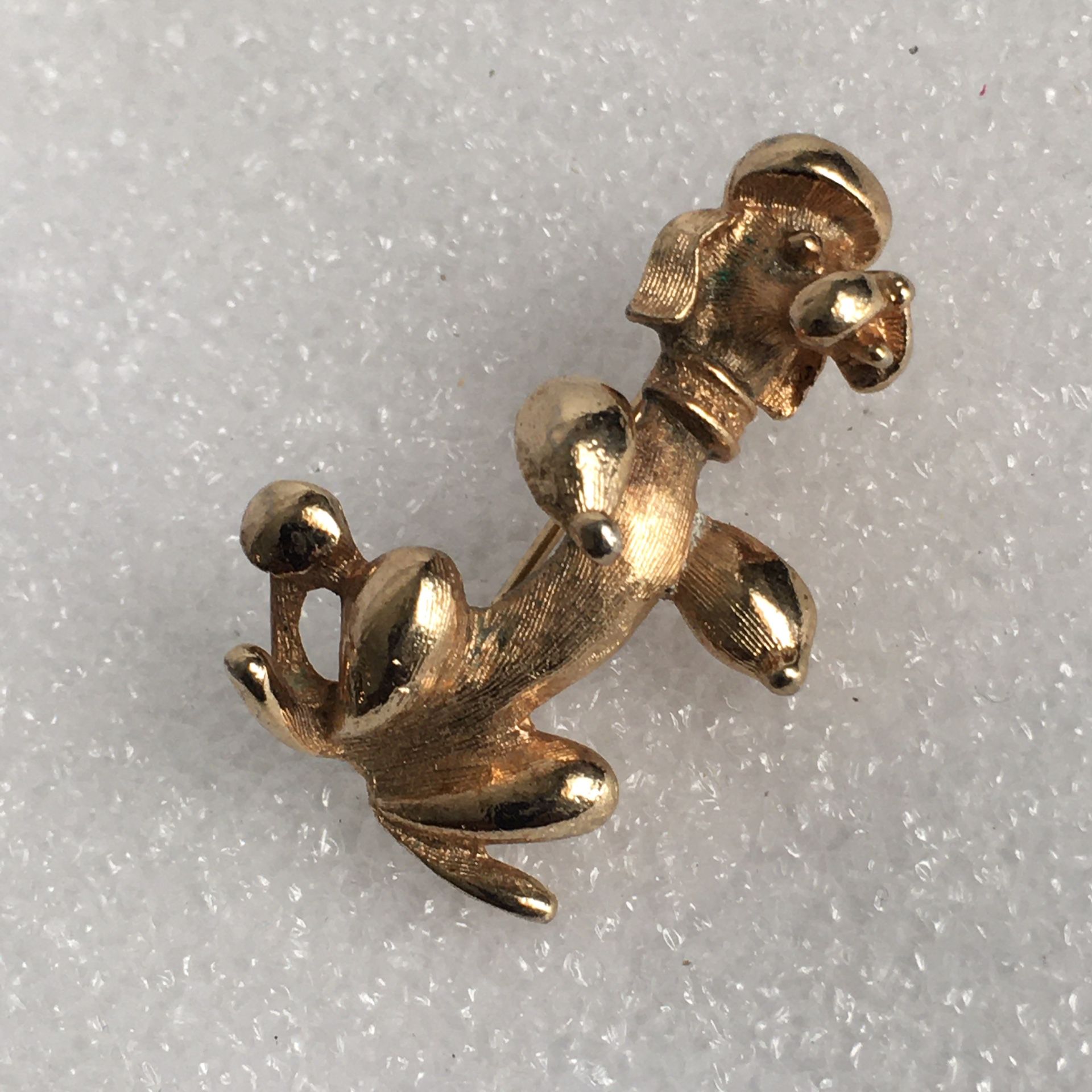 DOG BROOCH ๐บ๐ธ๐ธ