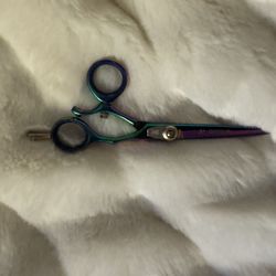 Washi Stylist Professional Shears (Just Sharpened) Twist Thumb