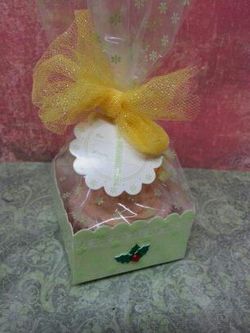 Pink sugar cupcake Bath fizzy in gift box
