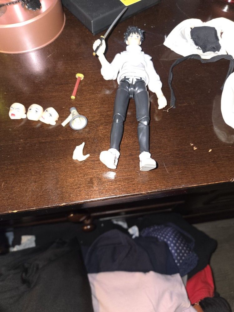 Sh Figuarts Sukuna With Custom Clothes And Head, And Yuta PLEASE READ DESCRIPTION