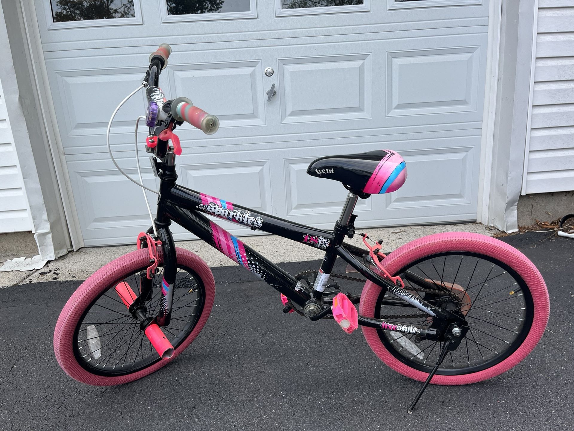 Kent Sparkles Bicycle, 18" Wheels, Child Ages 6+, Black and Pink