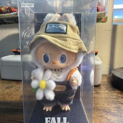 Labubu Fall In Wild