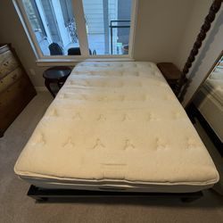 Luxury Pillow-Top Mattress (Queen)