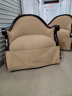 Vintage Victorian Couch Plus Two Chairs