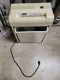 Paper shreder