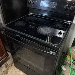 Black Glasstop Stove For Sale