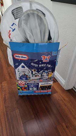 Little Tikes Space Station Tent