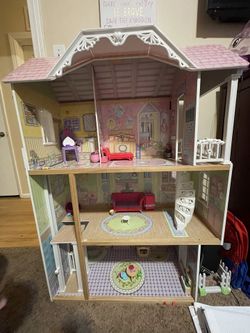 Gorgeous Doll House ❤️