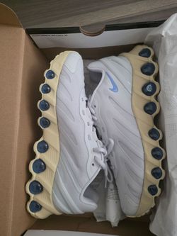 Nike Air Max DN8 Sz 10m