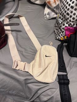Nike Mini Crossbody Chest Bag