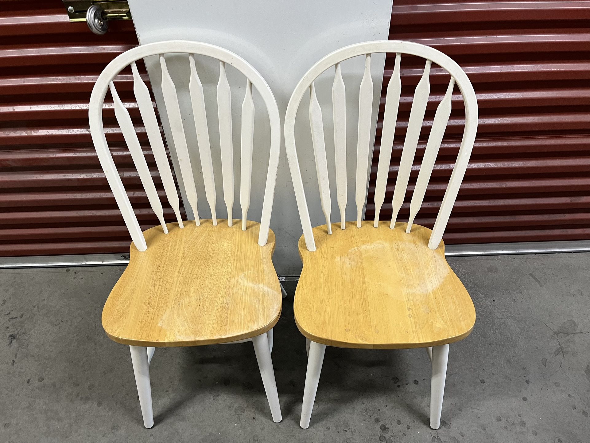 WOODEN DINING ROOM KITCHEN CHAIRS