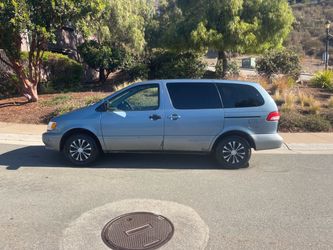 2001 Toyota Sienna