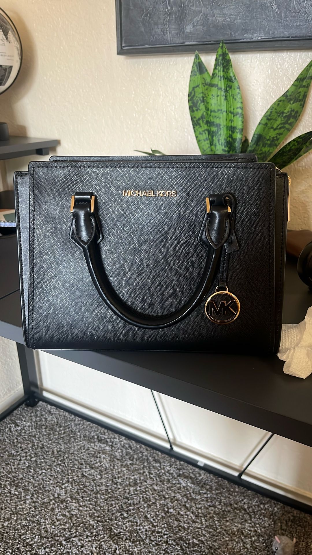 Women Black Bag Michael Kors Medium Bag