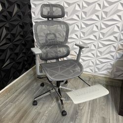 Ergonomic Office Chair 
