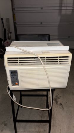 GoldStar window air conditioner