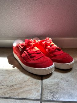 Red puma Ferrari collab shoes