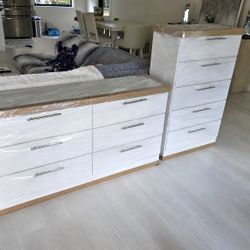 Dresser and Chest ⚜️ Cómoda y Gavetero 